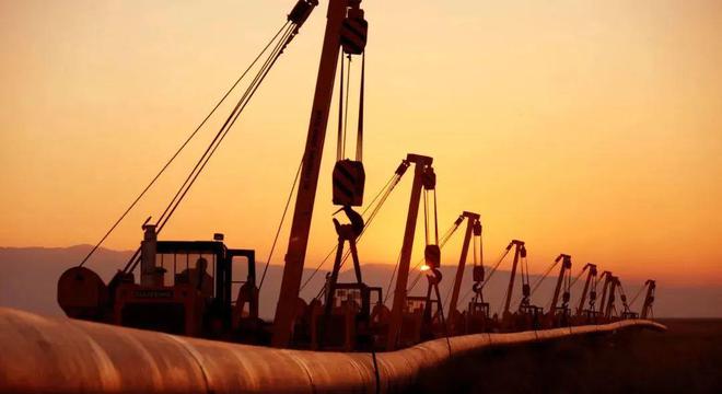 管道局：堅(jiān)決當(dāng)好保障國(guó)家能源安全的“壓艙石”和“頂梁柱”！